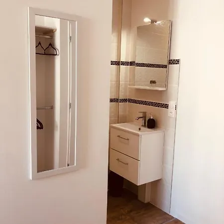 • Cosyhouse By Janna • Terrasse - Wifi Châtellerault